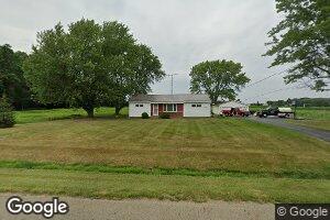 18190 Pine Lake Rd, Beloit, OH 44609