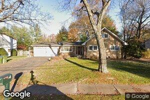 4 Lynnwood Rd, Edison, NJ 08820