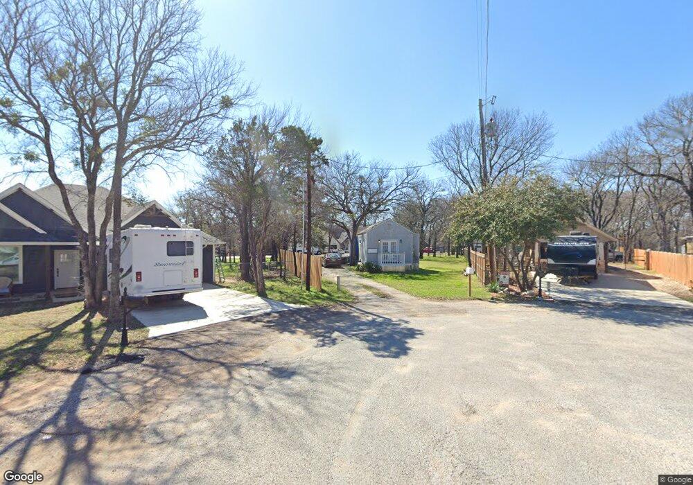 501 S Sky Ct, Granbury, TX 76049 - photo 1