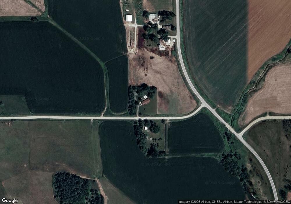 1238 S 76th Ave E, Newton, IA 50208 - photo 1