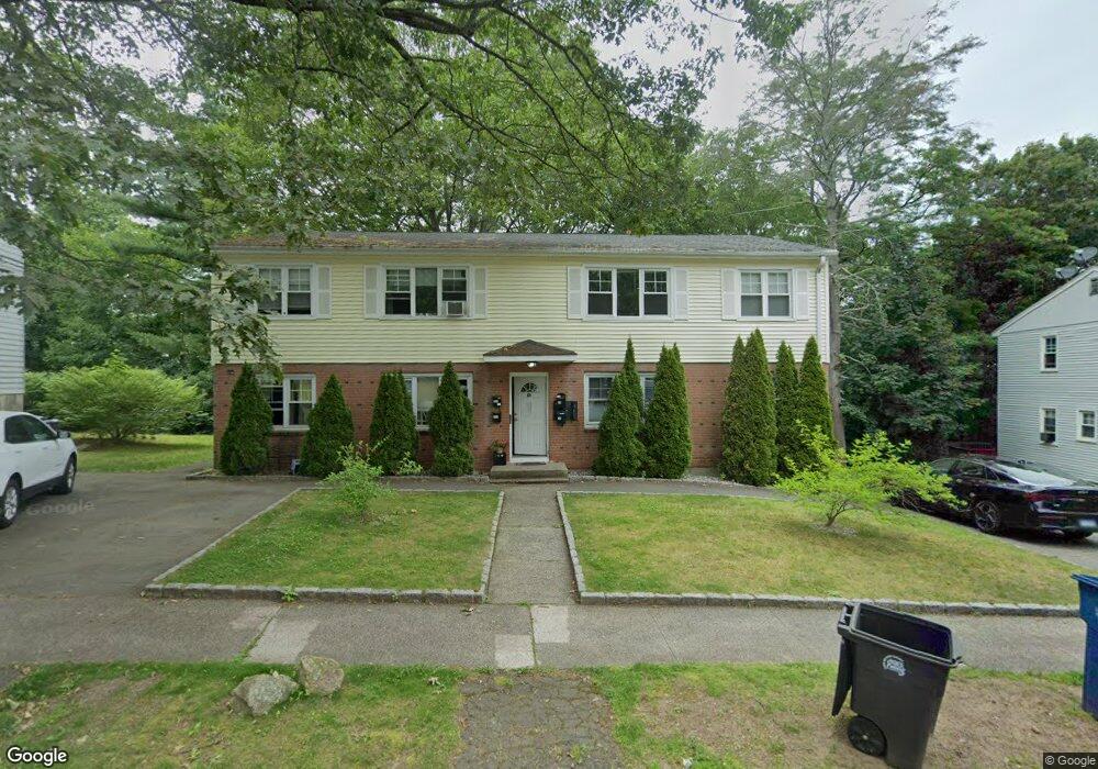 49 Oak Ridge Dr, New Haven, CT 06513 - photo 1