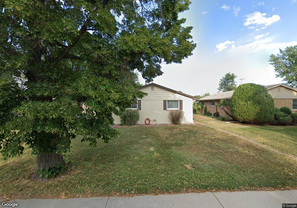 576 Kenton St, Aurora, CO 80010 - photo 1
