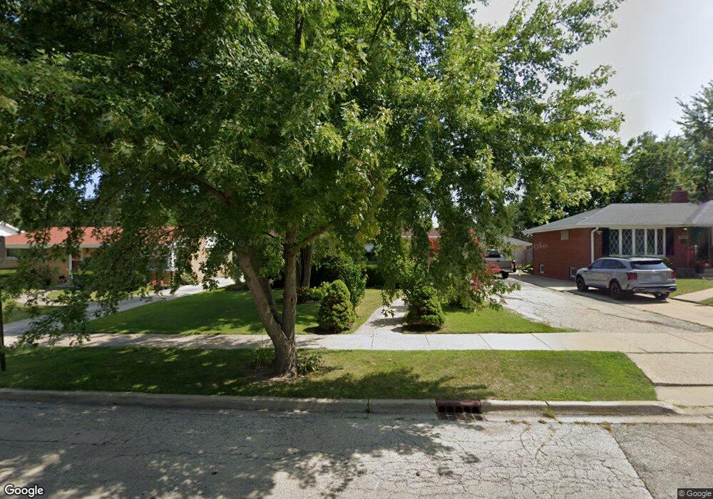 525 Leith Ave, Waukegan, IL 60085 - photo 1