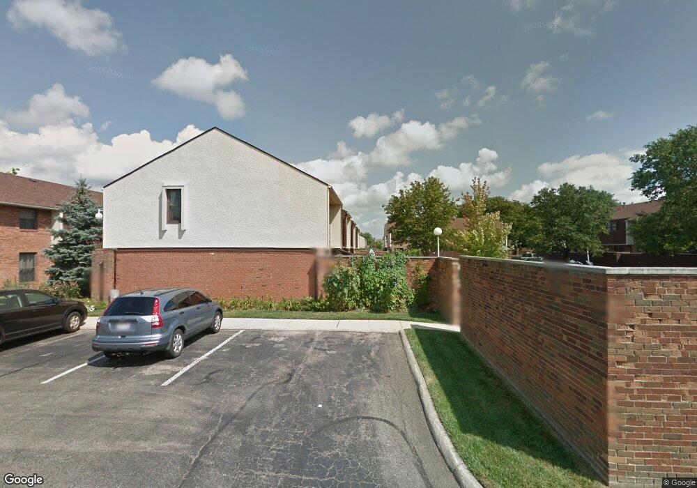 1888 Willoway Cir S unit 1888, Columbus, OH 43220 - photo 1