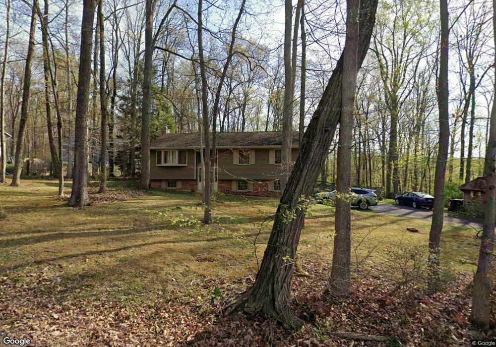 5255 Honeysuckle Ln, New Holland, PA 17557 - photo 1