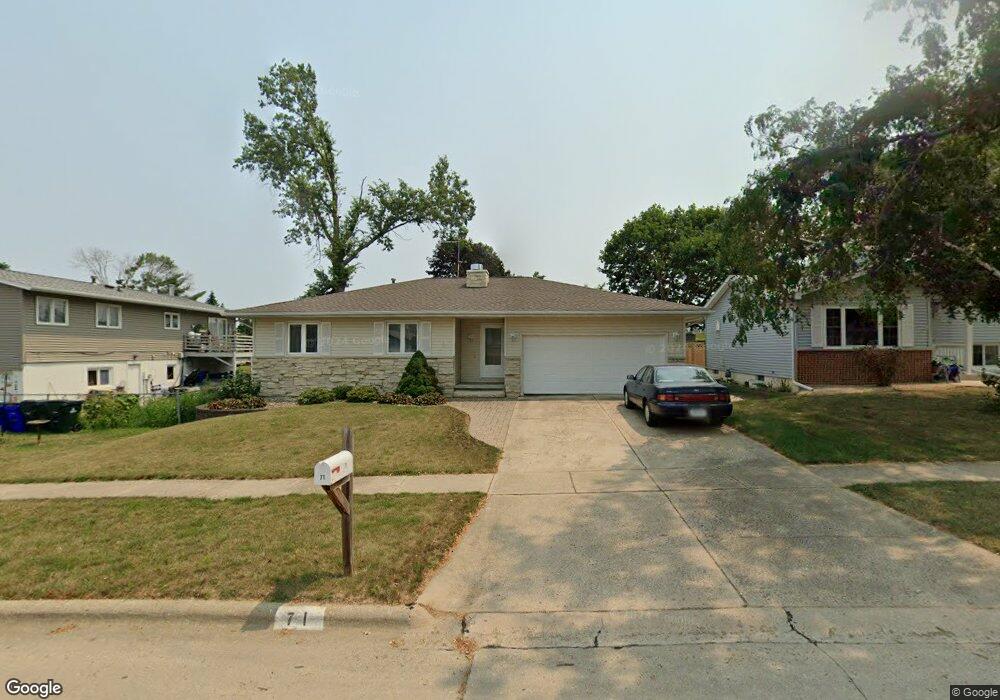 71 Julia Ann Dr NW, Cedar Rapids, IA 52405 - photo 1