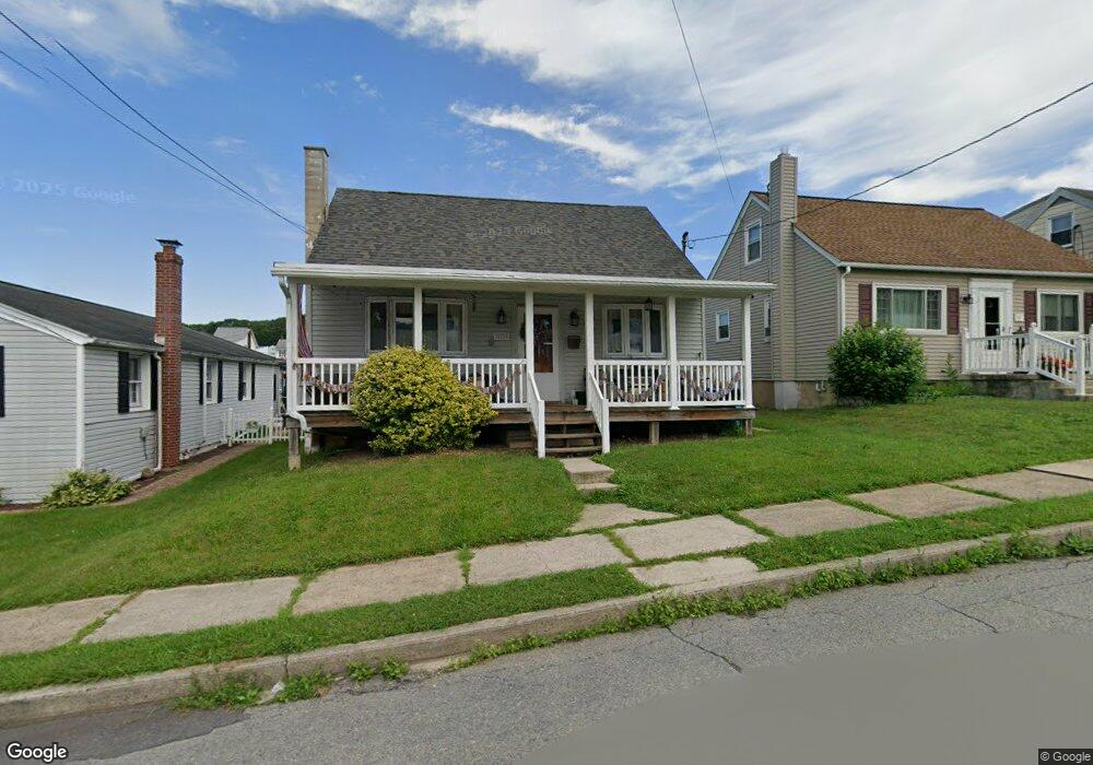 525 Willing St, Tamaqua, PA 18252 - photo 1