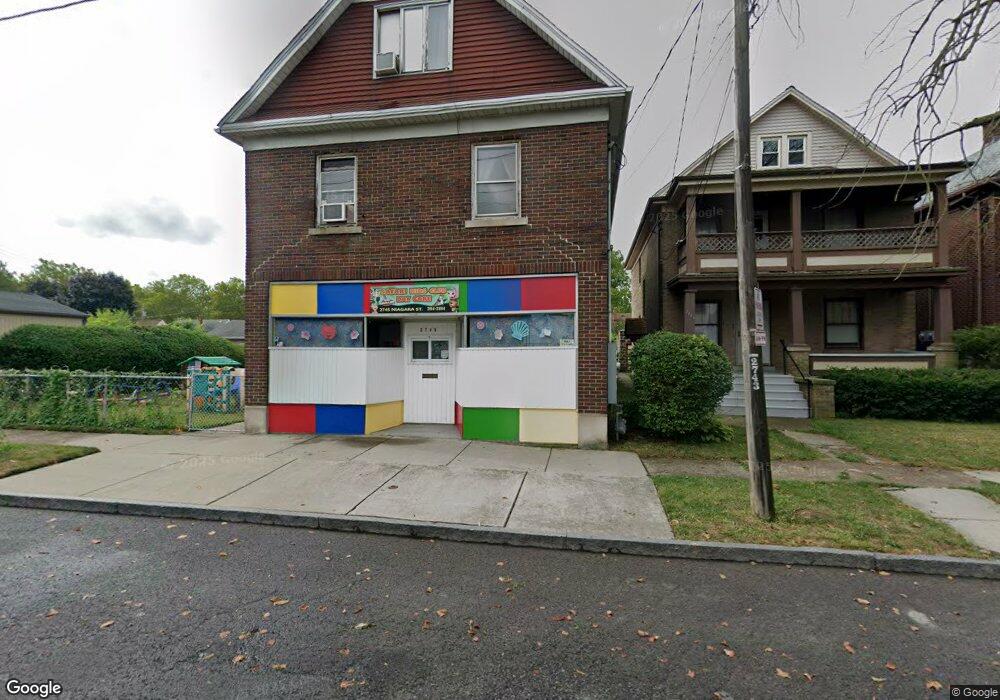 2745 Niagara St, Niagara Falls, NY 14303 - photo 1