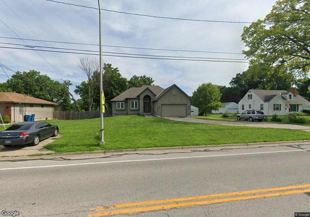 12516 W 55th St, Shawnee, KS 66216 - photo 1