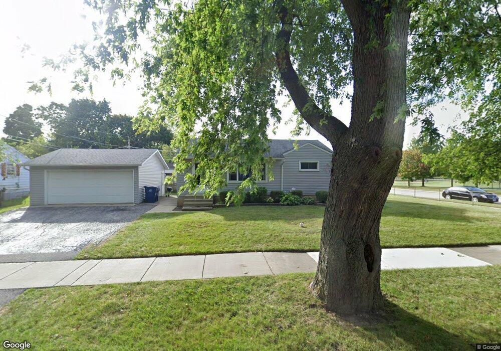 2116 Delaware Rd, Waukegan, IL 60087 - photo 1