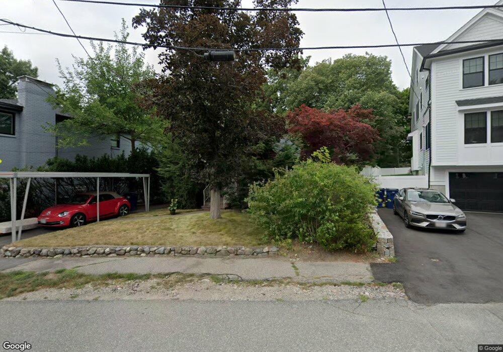 15 Crosstown Ave, West Roxbury, MA 02132 - photo 1