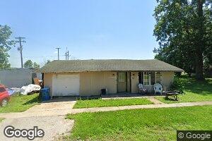 320 Main St, Dawson, IL 62520