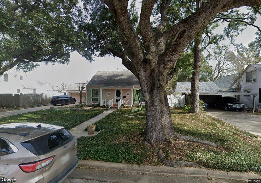 1207 Macarthur St, Rosenberg, TX 77471 - photo 1