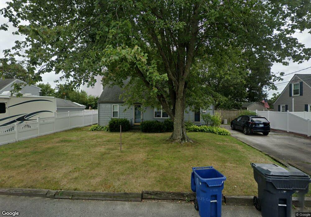 20 Grotto Ave, Warwick, RI 02888 - photo 1