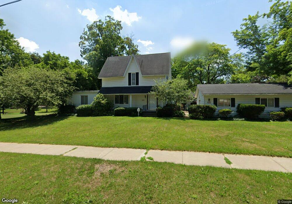 1123 W Oregon St, Lapeer, MI 48446 - photo 1