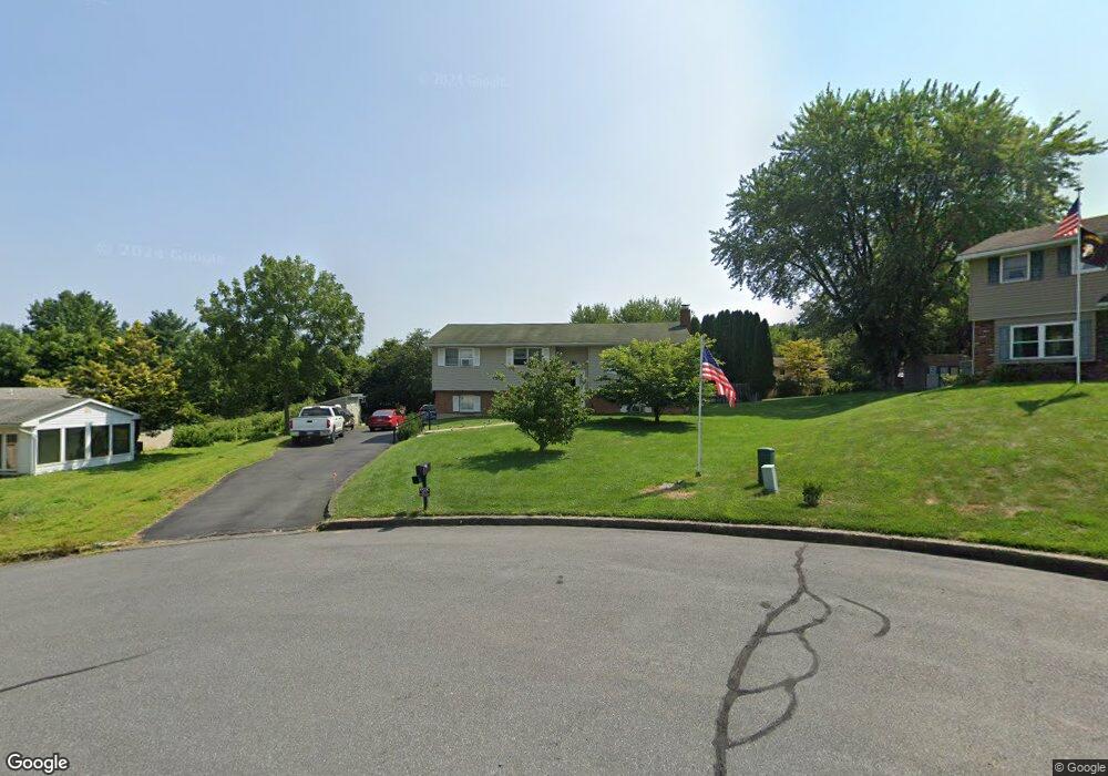 1615 Bonnie Cir, Easton, PA 18040 - photo 1