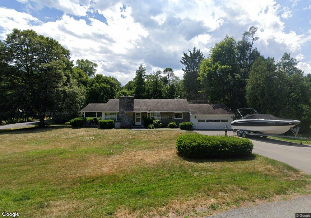 23 St Stephens Ln E, Schenectady, NY 12302 - photo 1