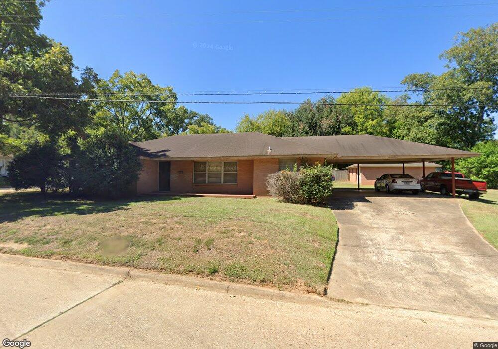 203 N Sanders St, Nacogdoches, TX 75964 - photo 1