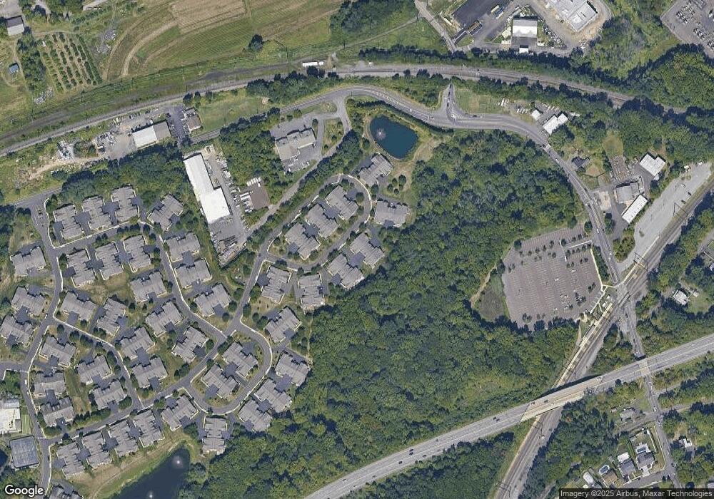 946 Daylily Dr unit V165, Langhorne, PA 19047 - photo 1