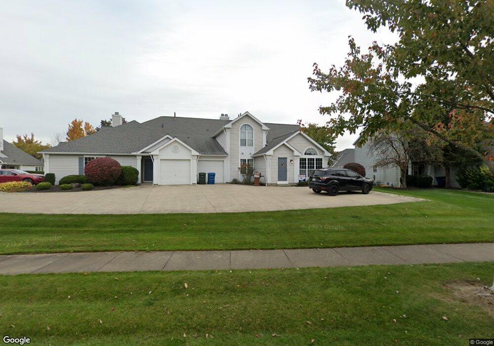 23521 Grist Mill Ct, Olmsted Falls, OH 44138 - photo 1