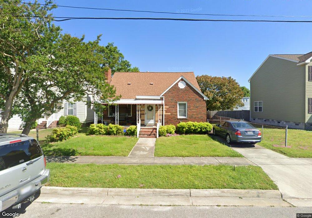 1522 Centre Ave, Portsmouth, VA 23704 - photo 1