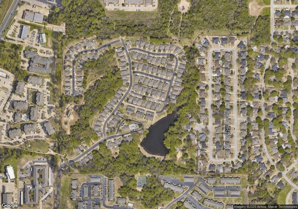 1906 Hollybranch Dr, Tyler, TX 75703 - photo 1