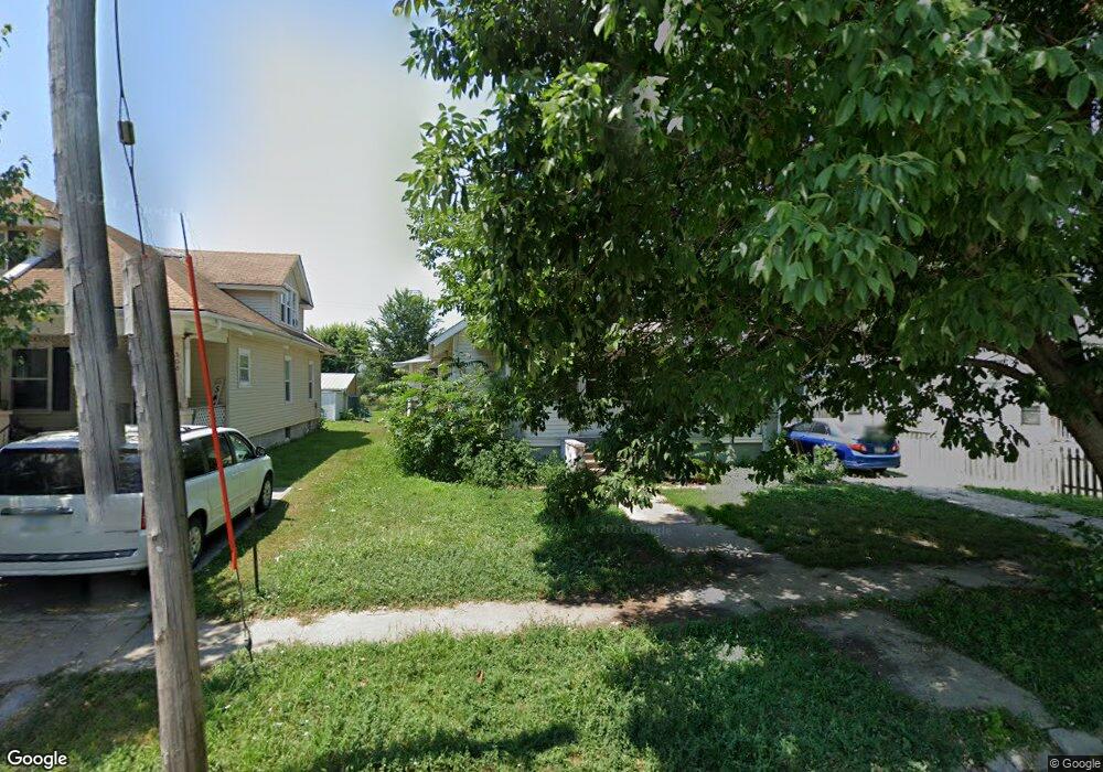 310 N Sycamore St, Shenandoah, IA 51601 - photo 1