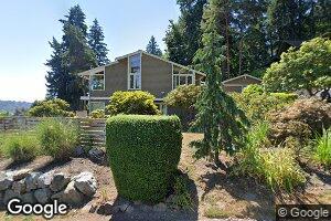 9425 SE 54th St, Mercer Island, WA 98040