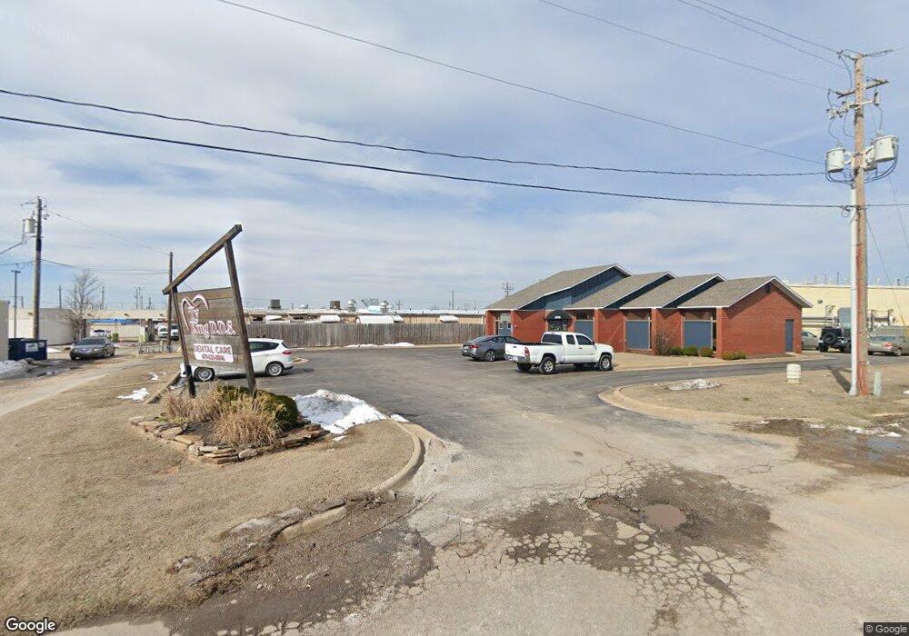 1211 W Walnut St, Rogers, AR 72756 - photo 1