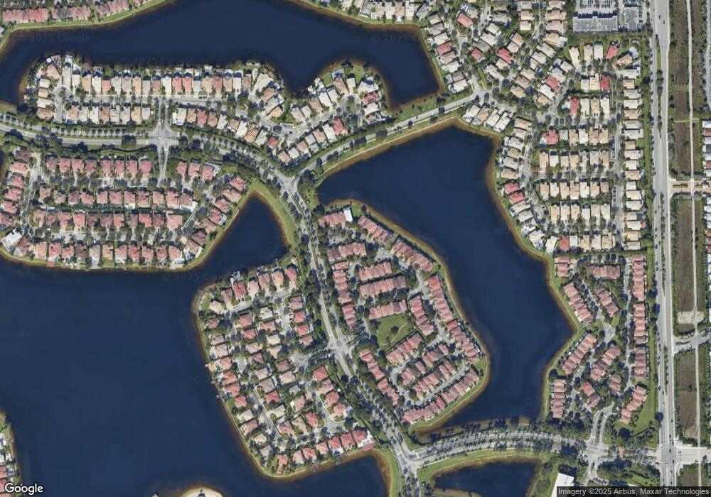 10910 NW 70th St, Doral, FL 33178 - photo 1