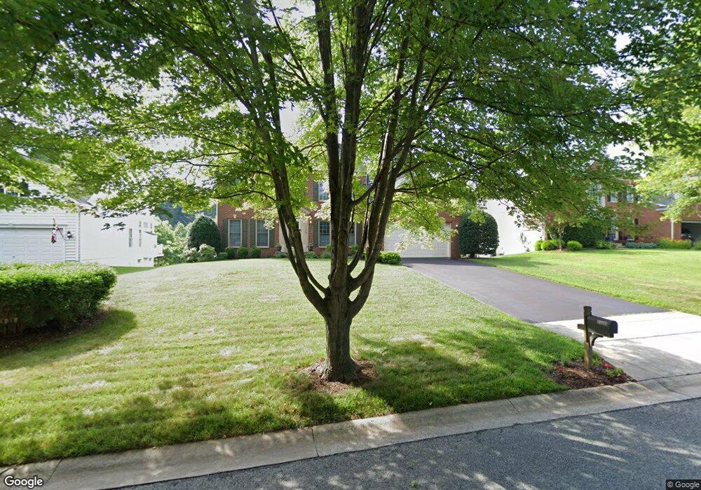 11369 Bishops Gate Ln, Laurel, MD 20723 - photo 1