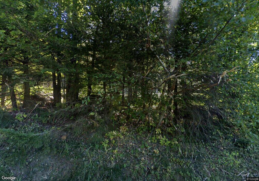 394 Potter Hill Rd, Readsboro, VT 05350 - photo 1