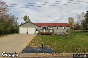 208 6th Ave NW, Elgin, ND 58533