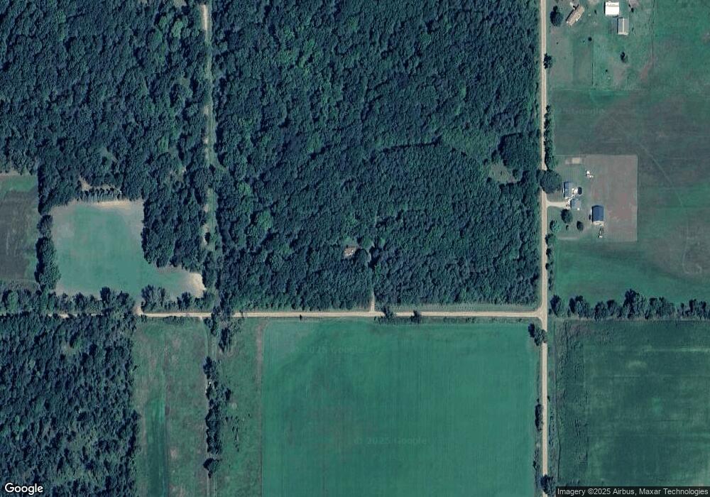 8851 E Roggy Rd, Ithaca, MI 48847 - photo 1