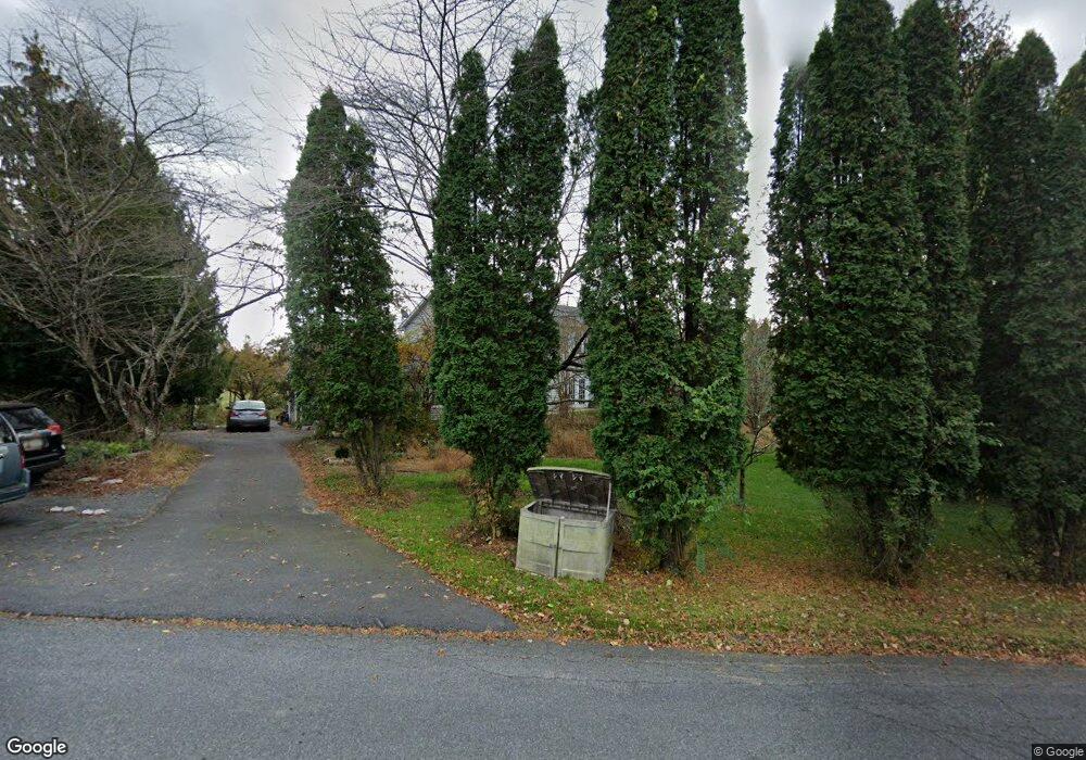 979 Gove Rd, Nazareth, PA 18064 - photo 1