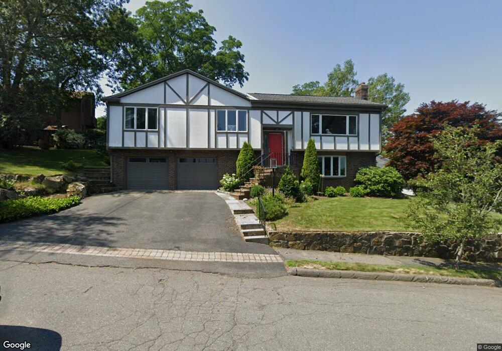 14 Gerald Rd, Marblehead, MA 01945 - photo 1