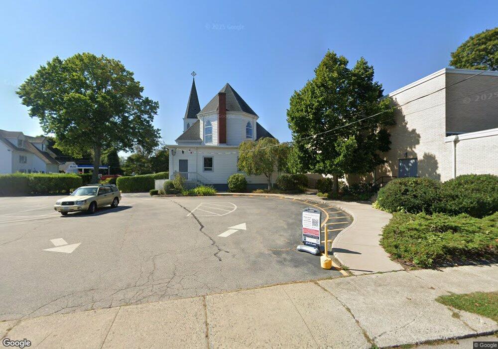 32 Main St unit 2, Mystic, CT 06355 - photo 1