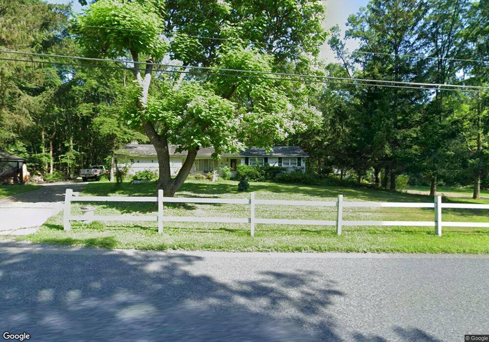 2433 Mountain Rd, Slatington, PA 18080 - photo 1