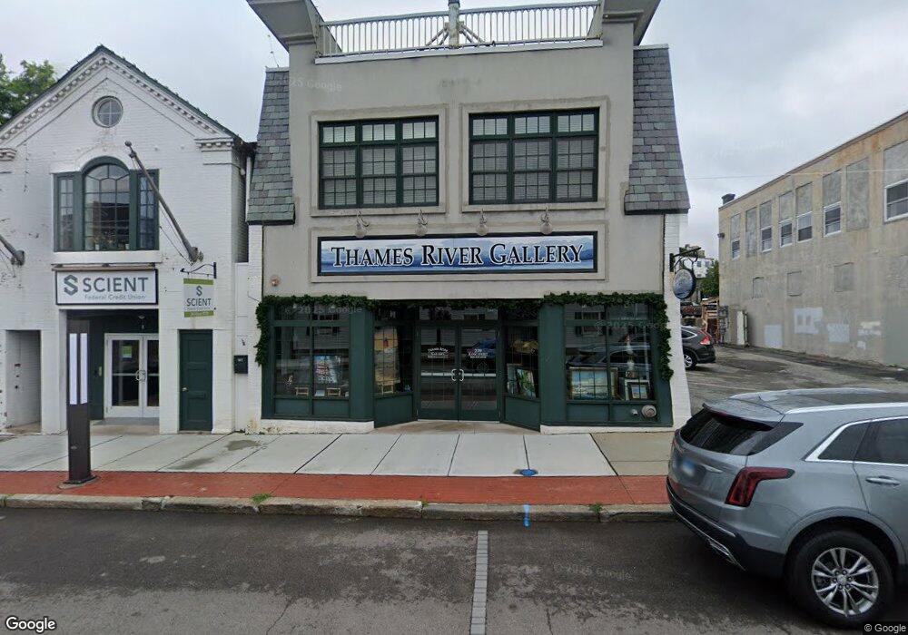 239 Bank St unit Rear, New London, CT 06320 - photo 1