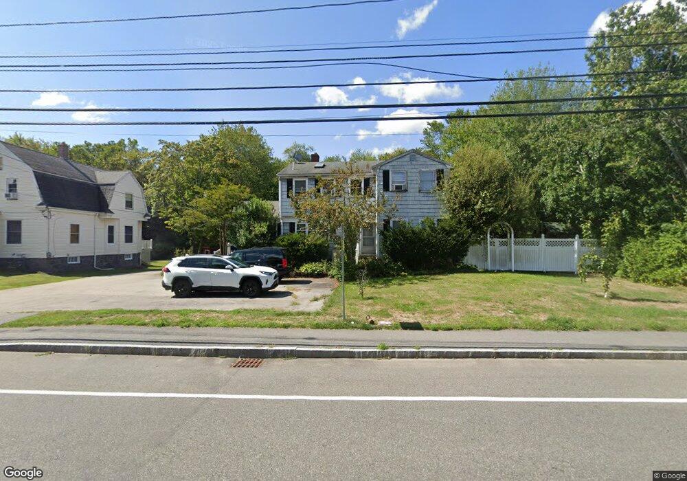 530 Union St, Rockland, MA 02370 - photo 1