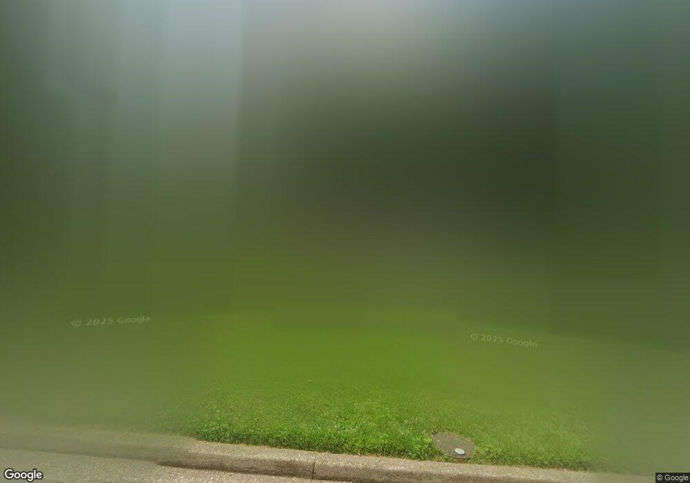 8910 Lynnhurst Dr, Fairfax, VA 22031 - photo 1