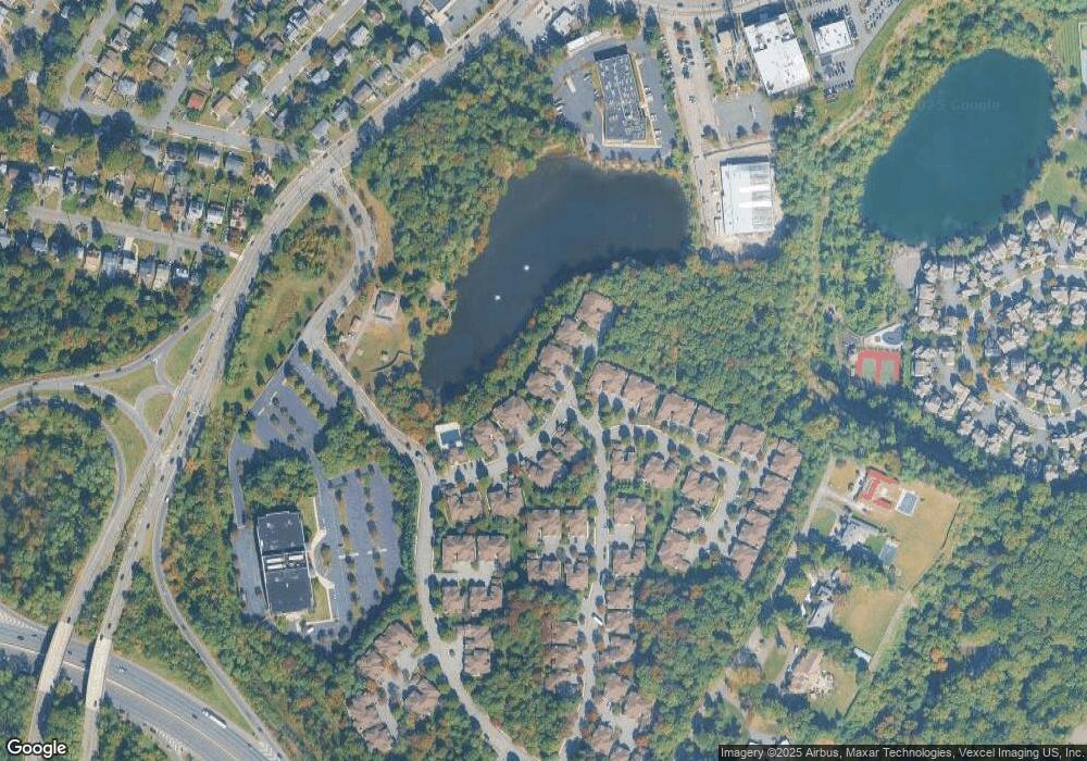 16 Oconnor Cir, West Orange, NJ 07052 - photo 1