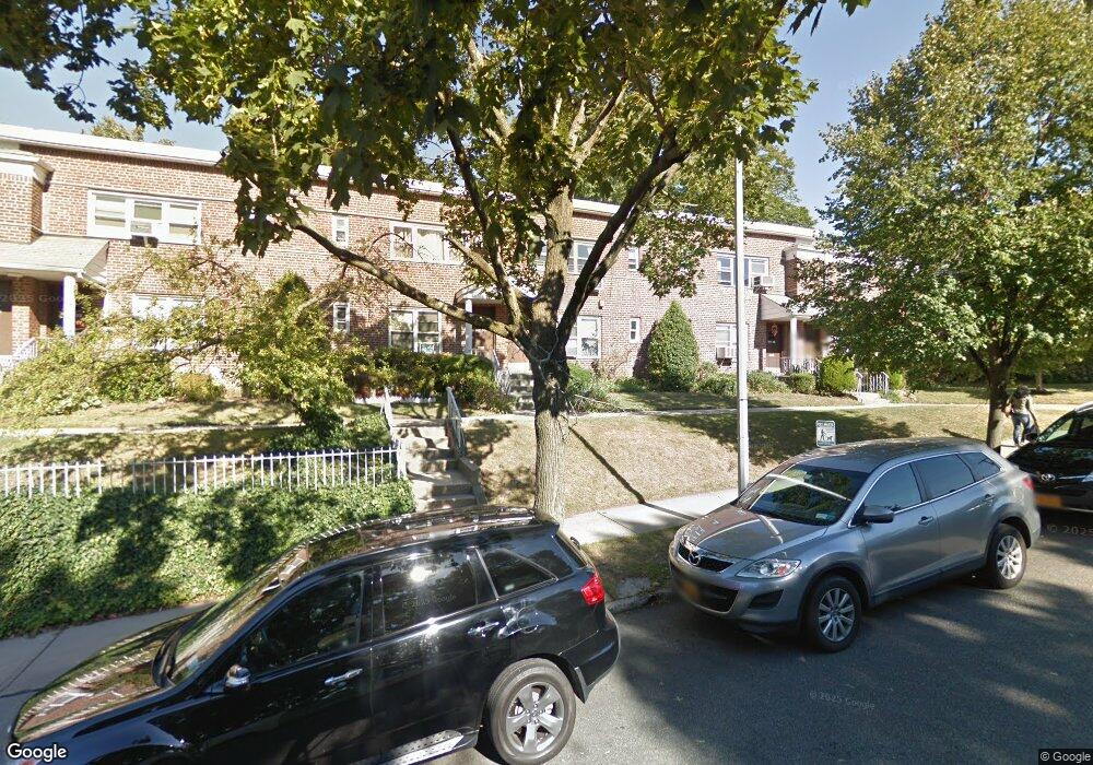 197-07 Dunton Ave, Hollis, NY 11423 - photo 1