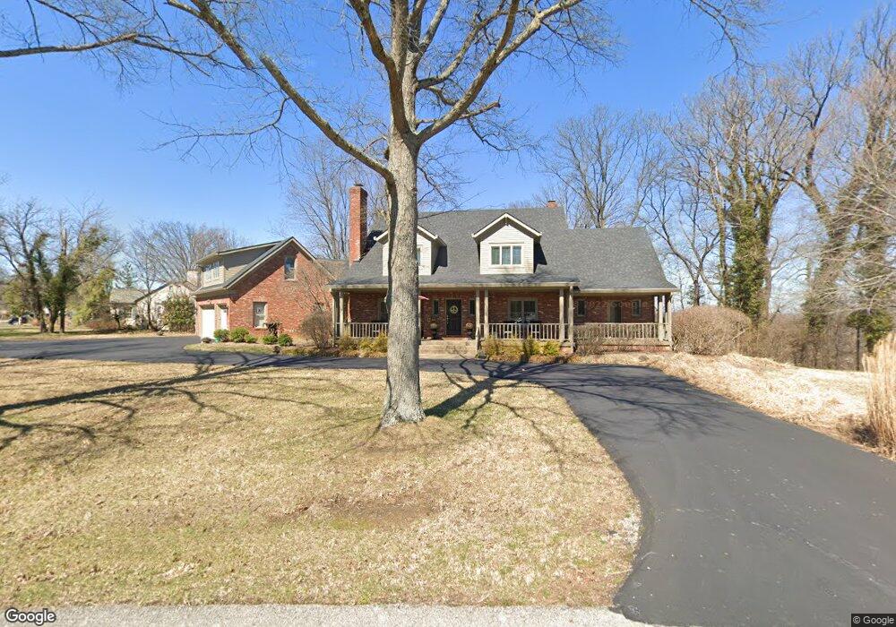 1560 Sunset Dr, New Albany, IN 47150 - photo 1