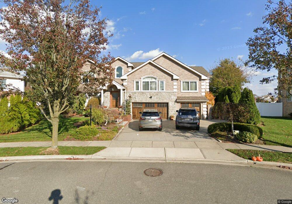 3217 Judith Ln, Oceanside, NY 11572 - photo 1