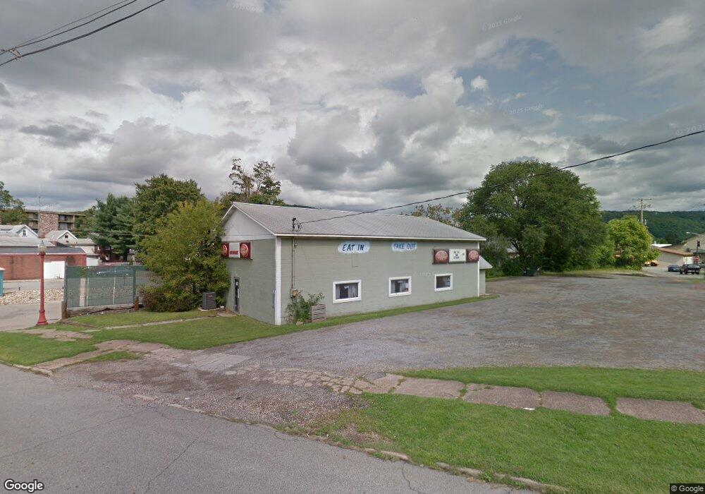 633 13th St, Franklin, PA 16323 - photo 1