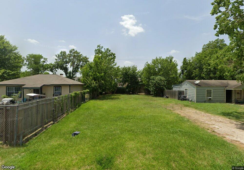 7140 Saint Augustine St, Houston, TX 77021 - photo 1