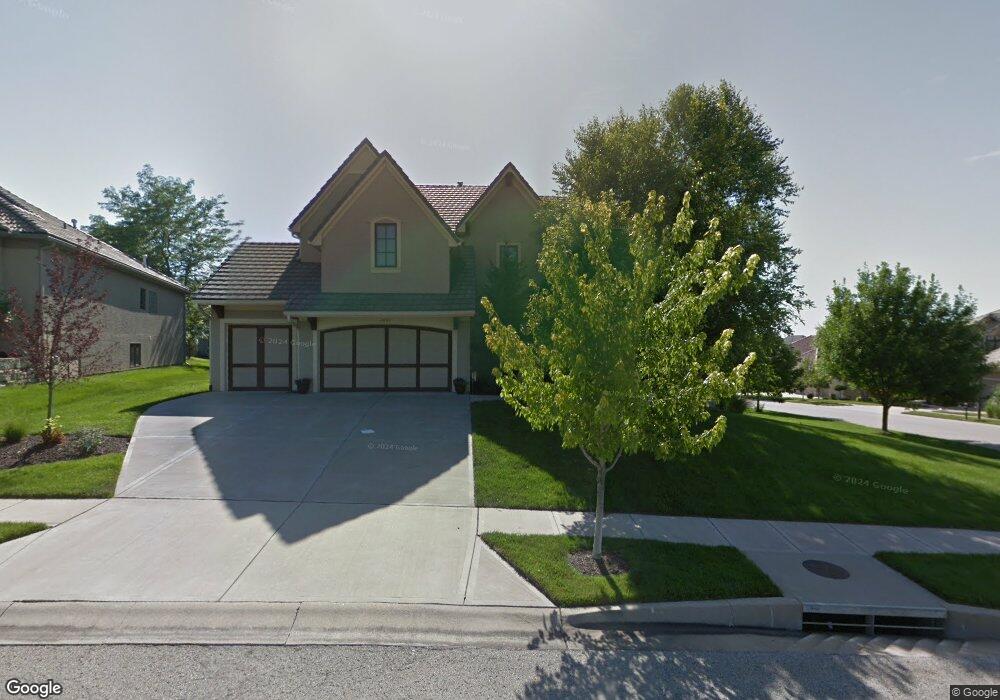 9632 Zarda Dr, Lenexa, KS 66227 - photo 1