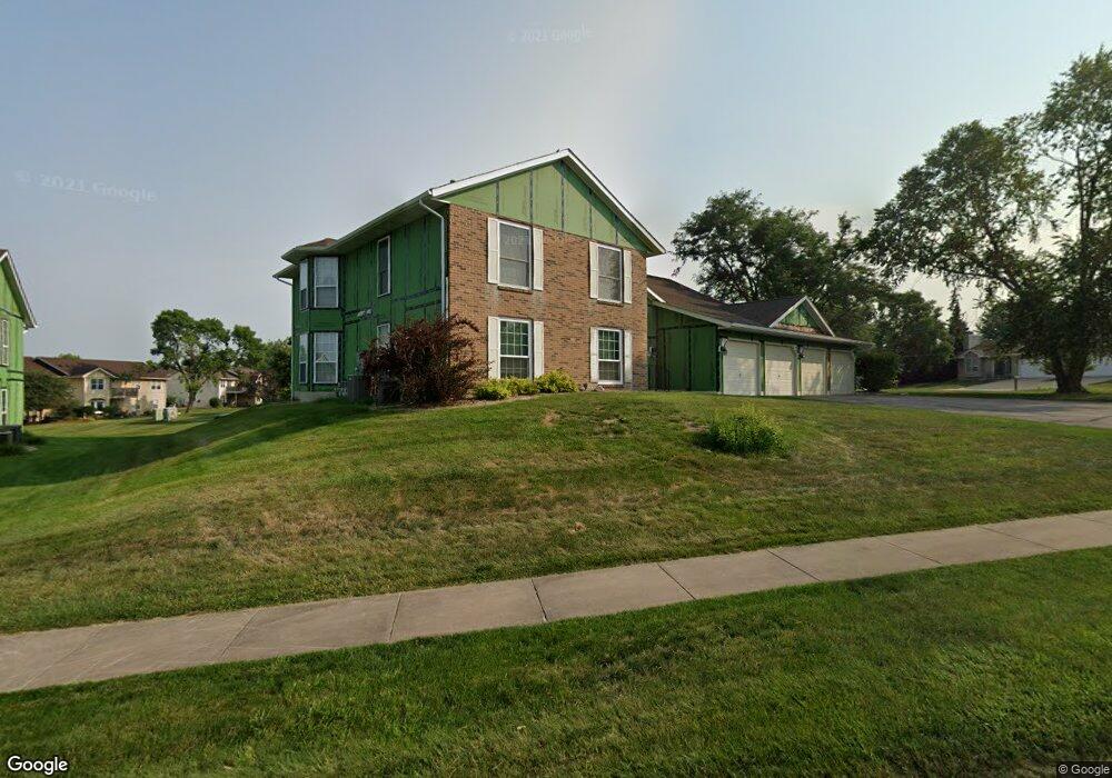 3602 Foxborough Terrace NE unit D, Cedar Rapids, IA 52402 - photo 1