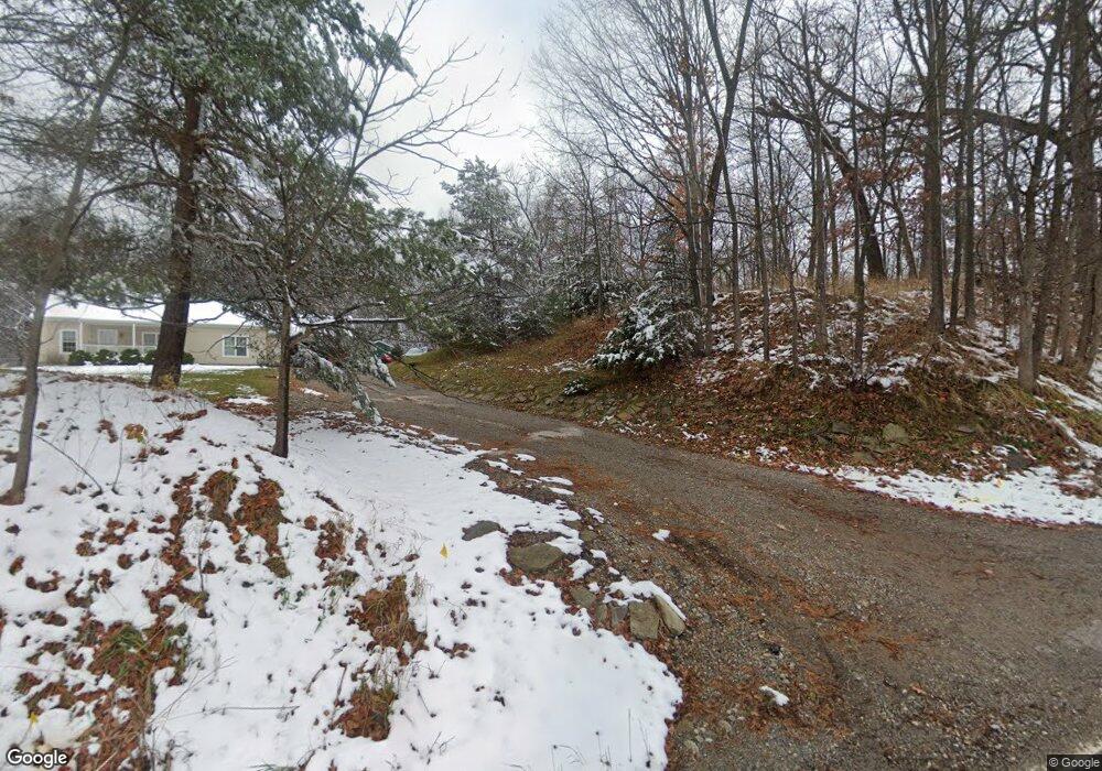 883 N Jefferson St, Ionia, MI 48846 - photo 1